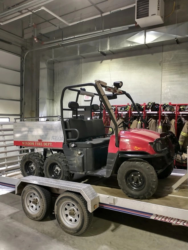 2005 Polaris Ranger 6x6 used to combat grassland fires.